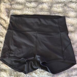 Lululemon black biker shorts
